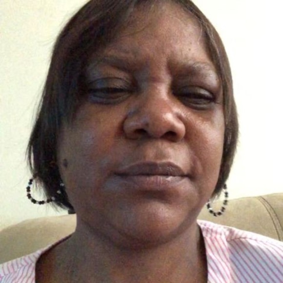 Meet your Posher, Joyce - Picture 1 of 1